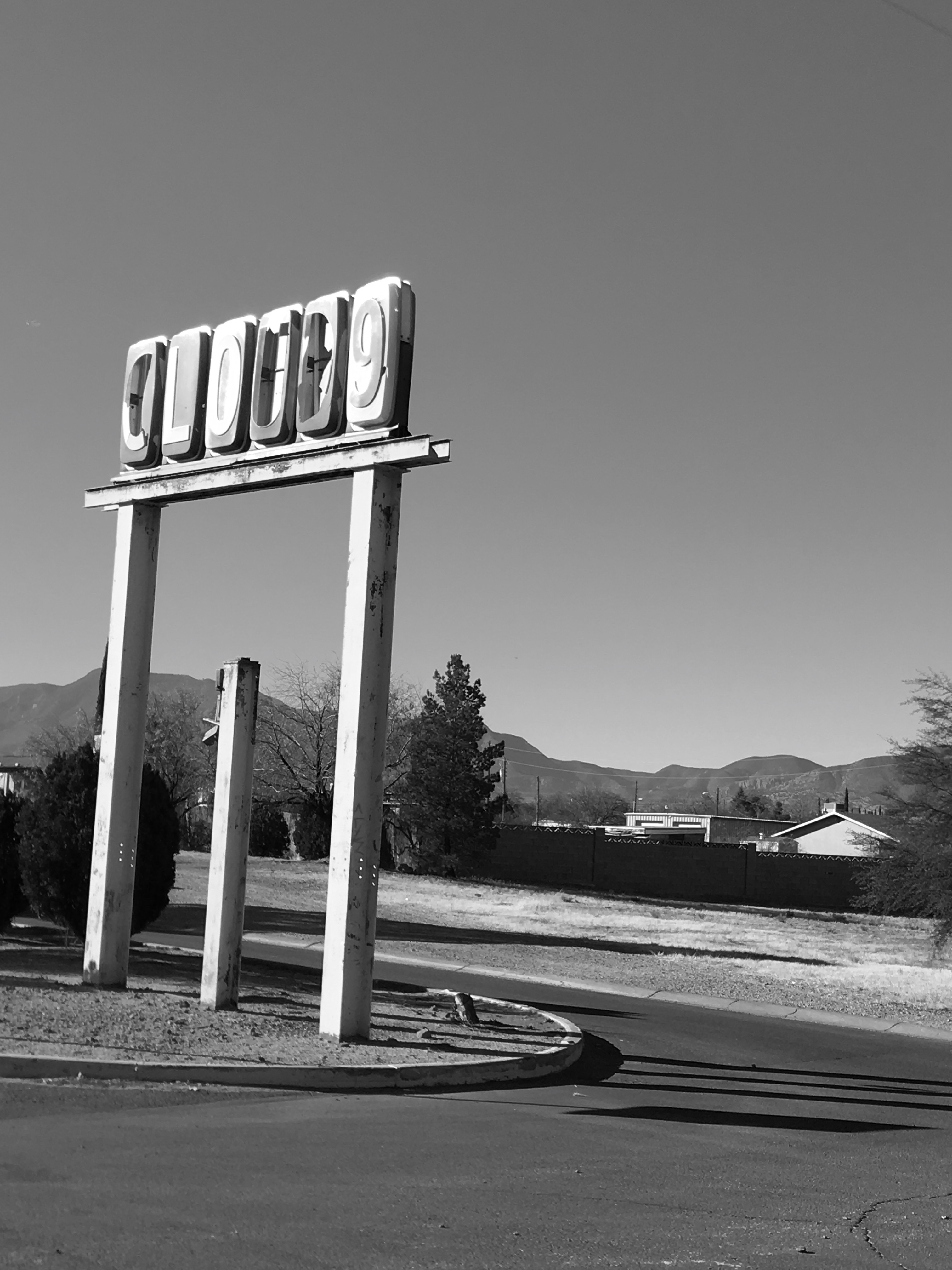 Cloud 9 Motel sign