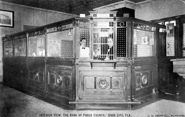 Bank Cashier Cage