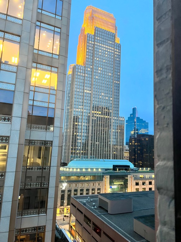 Downtown Minneapolis / 6th St